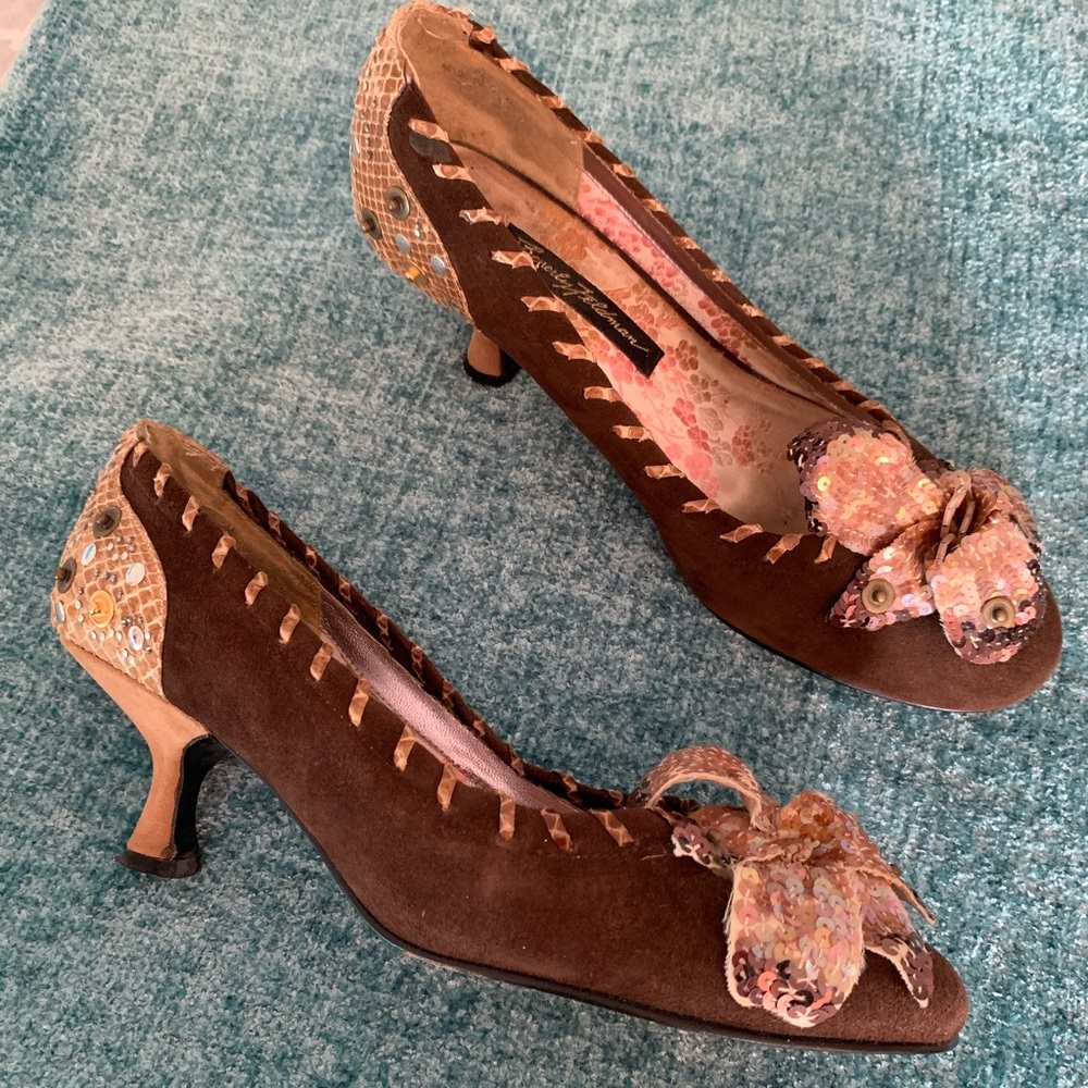 Beverly Feldman Sequined Flower Kitten Heel Size 8